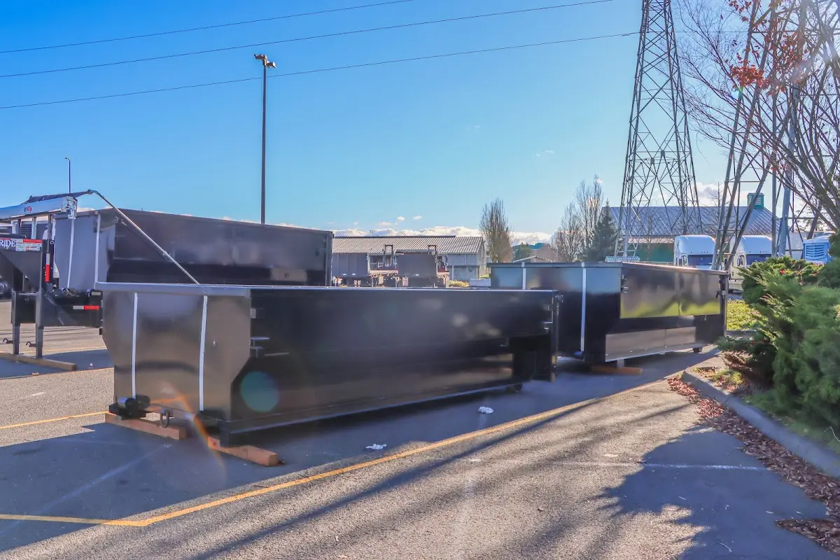 Professional dumpster rental and junk removal service in Carthage